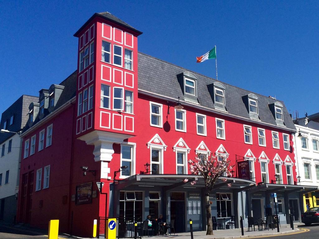Mcsweeney Arms Hotel Killarney Dış mekan fotoğraf