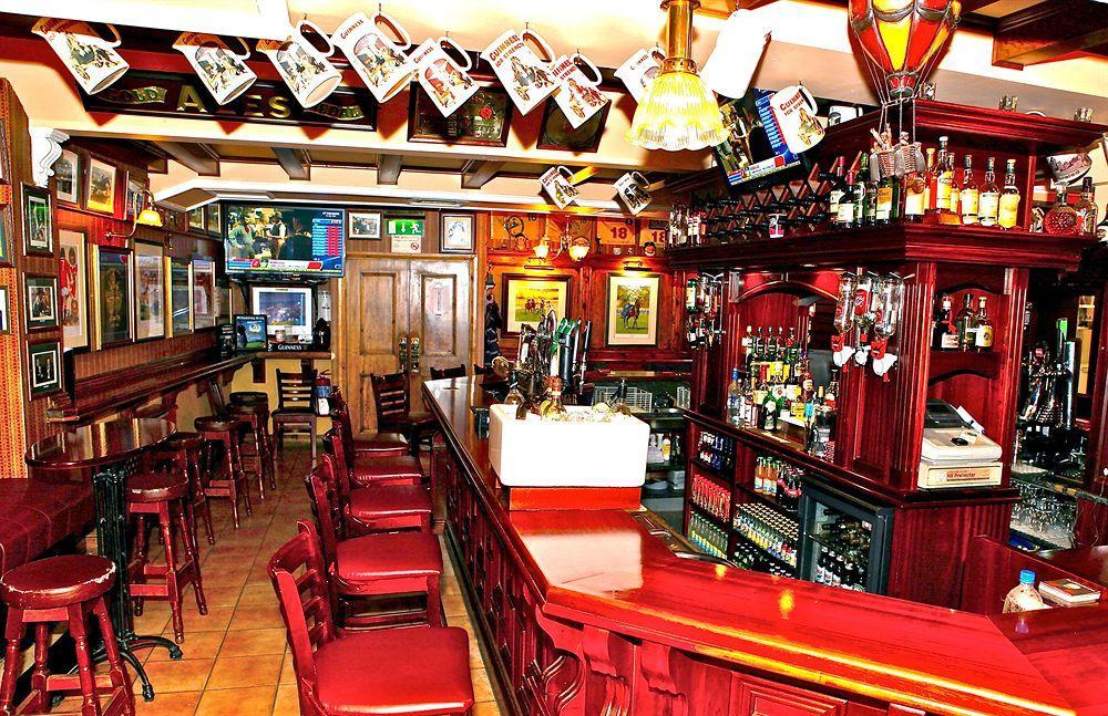 Mcsweeney Arms Hotel Killarney Dış mekan fotoğraf