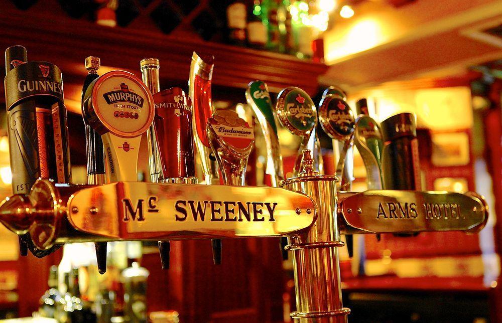 Mcsweeney Arms Hotel Killarney Dış mekan fotoğraf