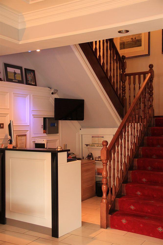 Mcsweeney Arms Hotel Killarney Dış mekan fotoğraf