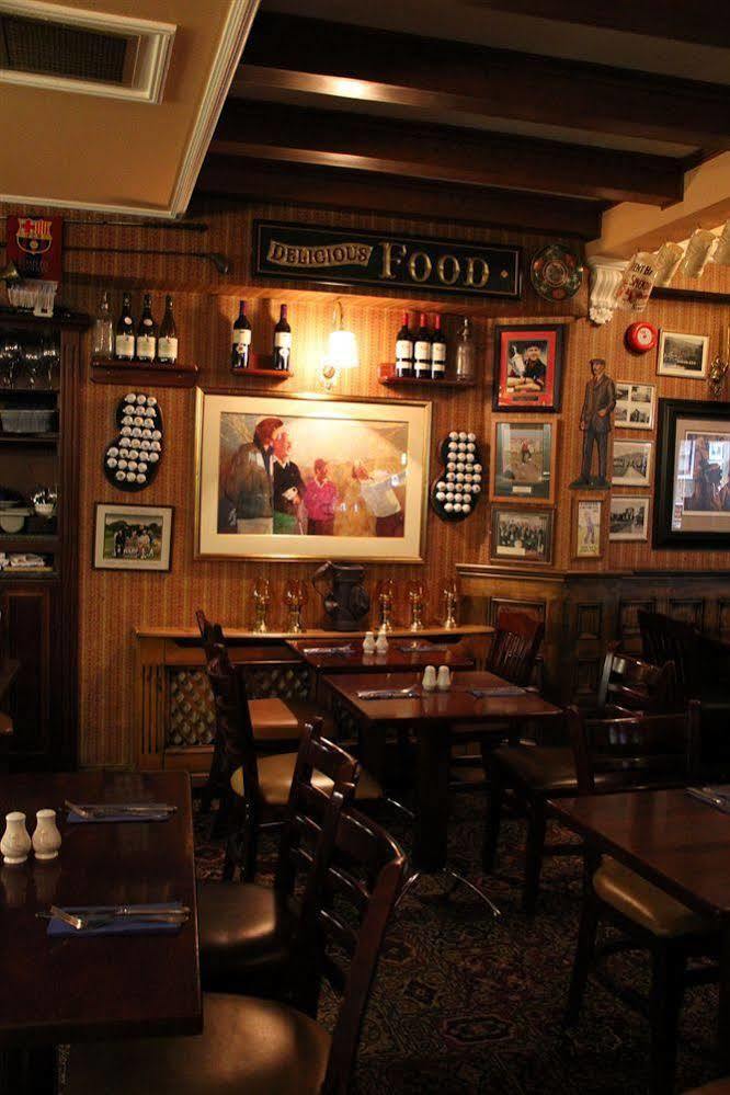 Mcsweeney Arms Hotel Killarney Dış mekan fotoğraf