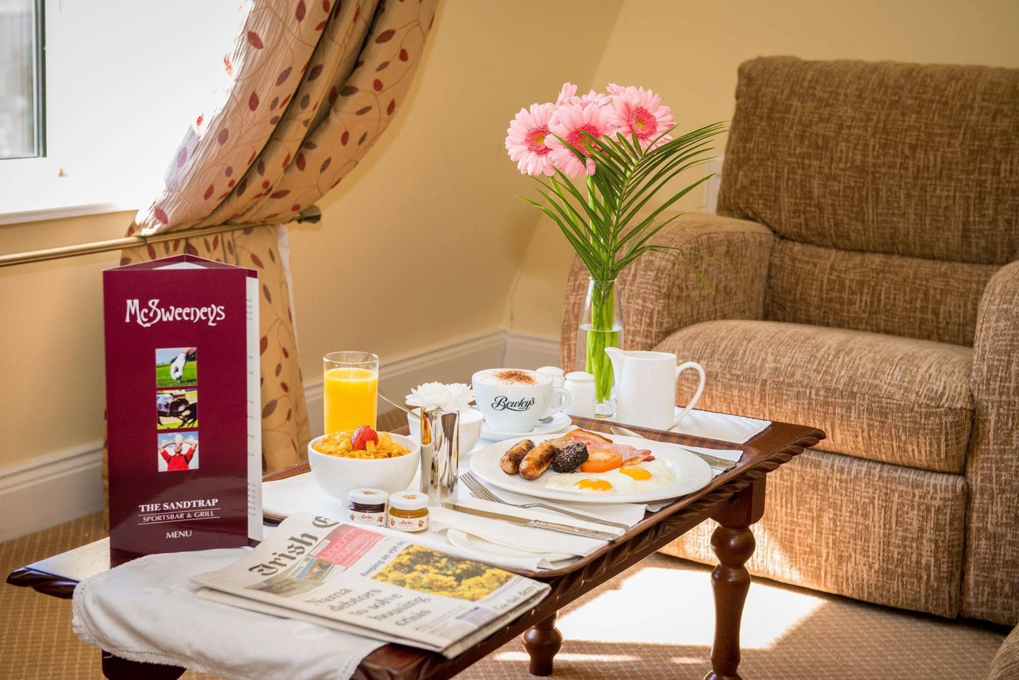 Mcsweeney Arms Hotel Killarney Dış mekan fotoğraf