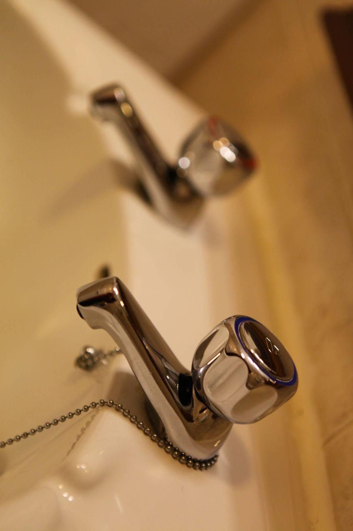 Mcsweeney Arms Hotel Killarney Dış mekan fotoğraf
