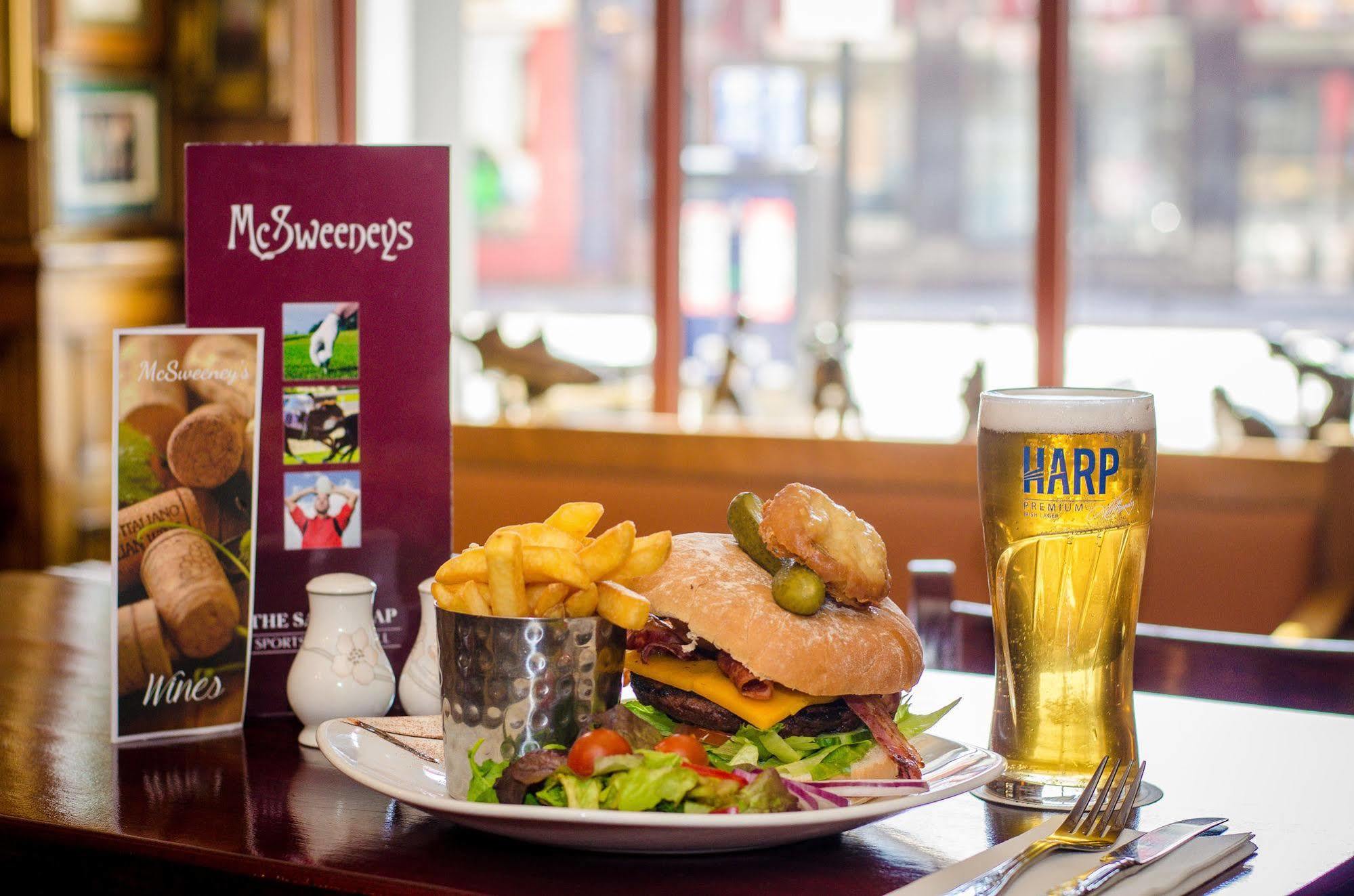 Mcsweeney Arms Hotel Killarney Dış mekan fotoğraf
